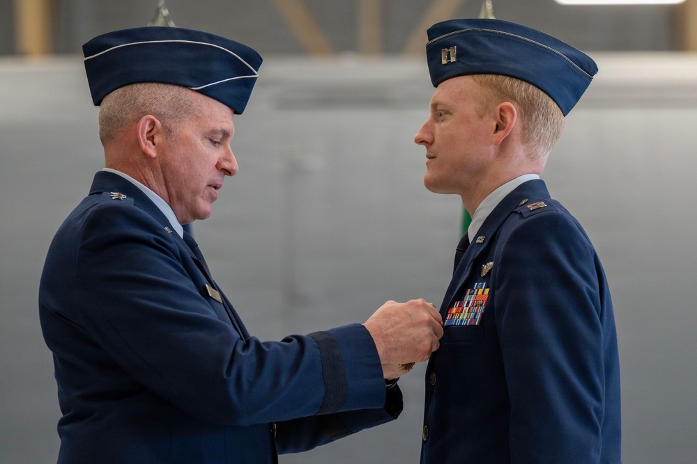 Fairchild AFB Airmen receive high honors for combat heroism