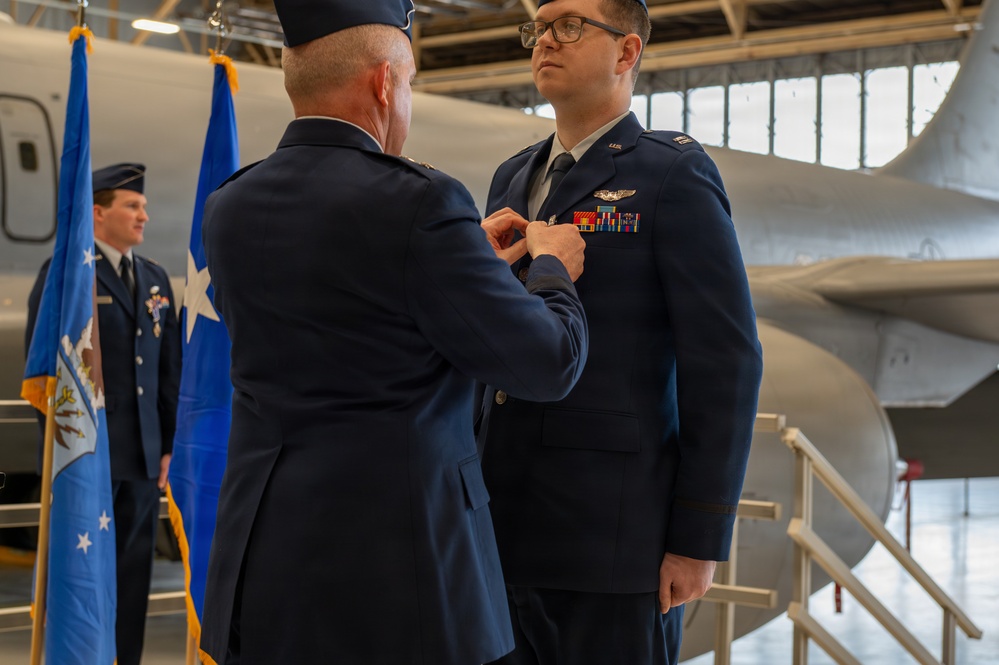 Fairchild AFB Airmen receive high honors for combat heroism