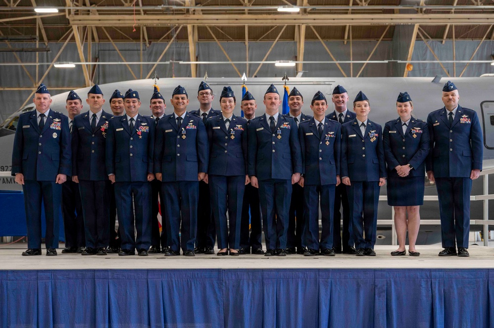 Fairchild AFB Airmen receive high honors for combat heroism