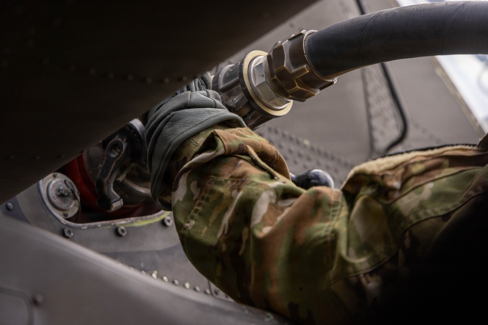 Air Cavalry tests new methods for rapid refueling during aerial gunnery