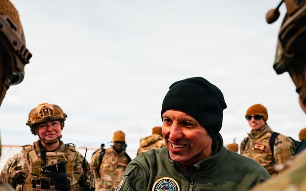 USSTRATCOM Commander Visits FE Warren AFB