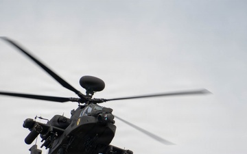 Air Cavalry tests new methods for rapid refueling during aerial gunnery