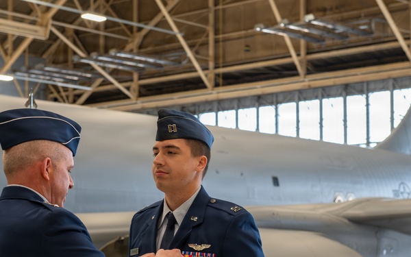 Fairchild AFB Airmen receive high honors for combat heroism