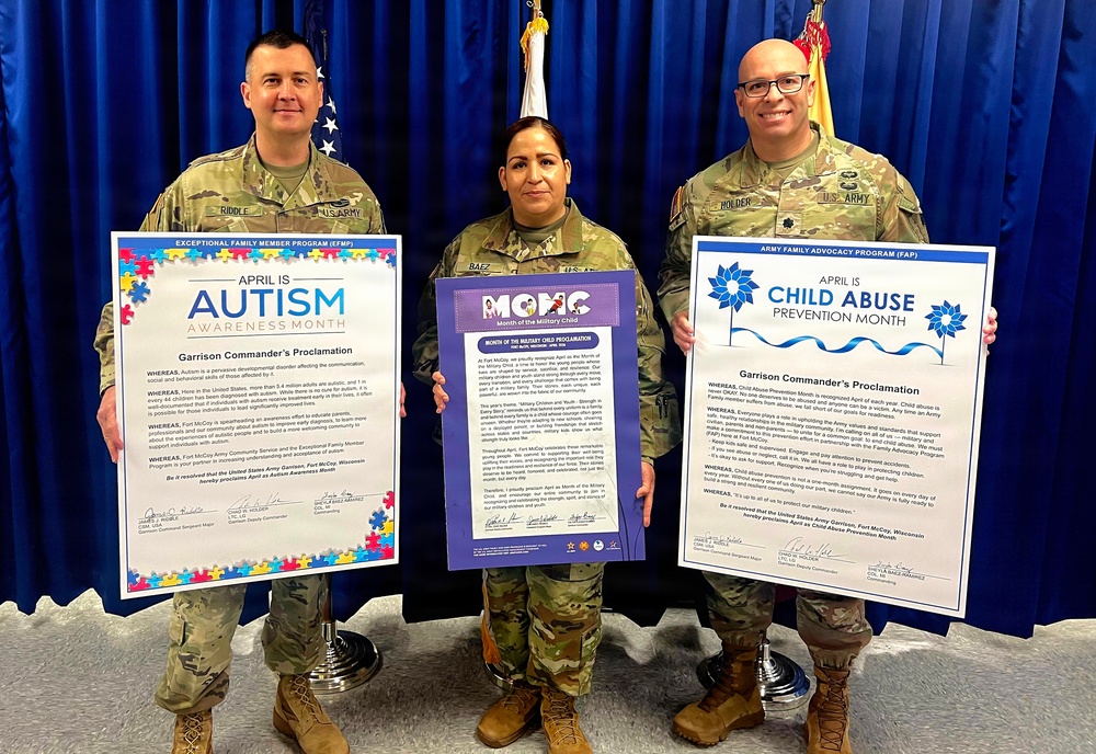 Fort McCoy Garrison command team sign proclamations for April observances