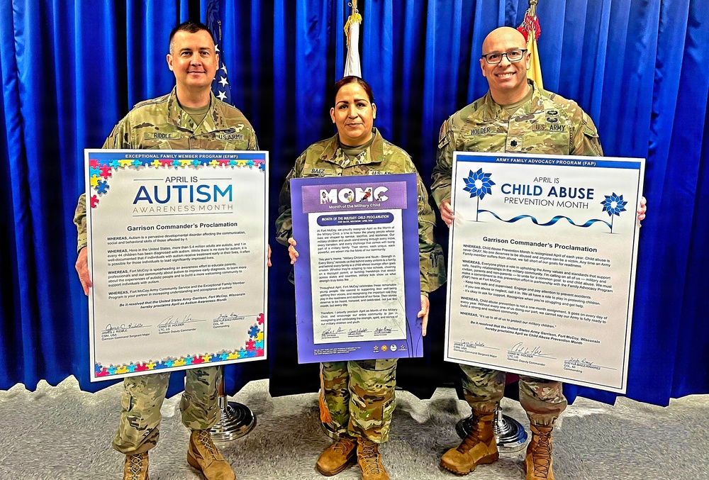 Fort McCoy Garrison command team sign proclamations for April observances