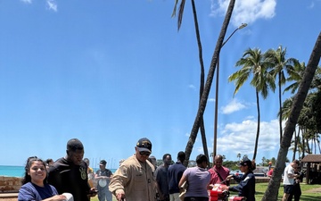 USS Hopper Hosts Crew Picnic to Promote Resilience and Morale