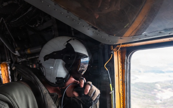 12th LCT Marines insert via CH-53E Super Stallions during air assault
