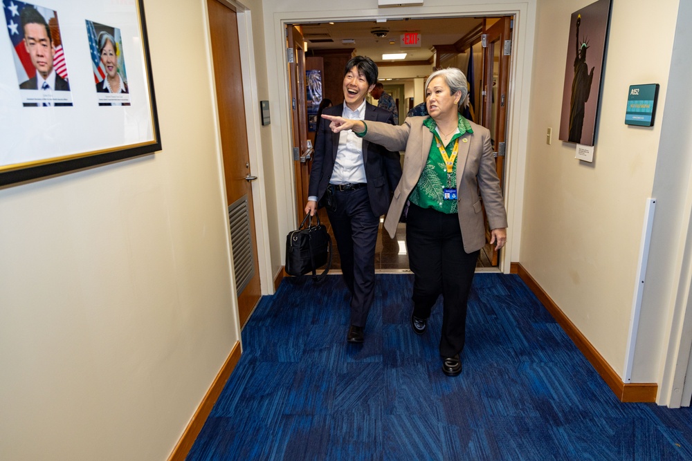 Director Japan-U.S. Defense Cooperation Division tours DKI APCSS