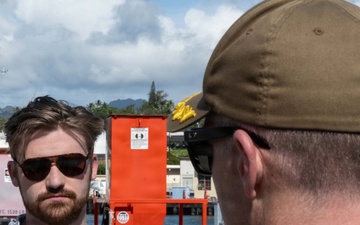 STAFFDEL Lukas visits USS Indiana (SSN 789)