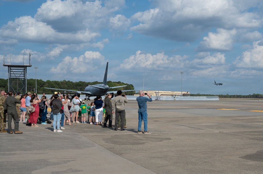 Totin’ Tigers and Red Eagles Return!