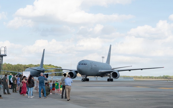 Totin’ Tigers and Red Eagles Return!