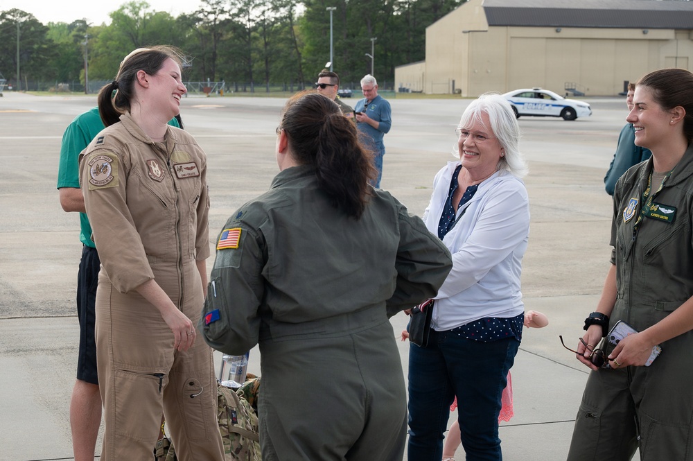 Totin’ Tigers and Red Eagles Return!