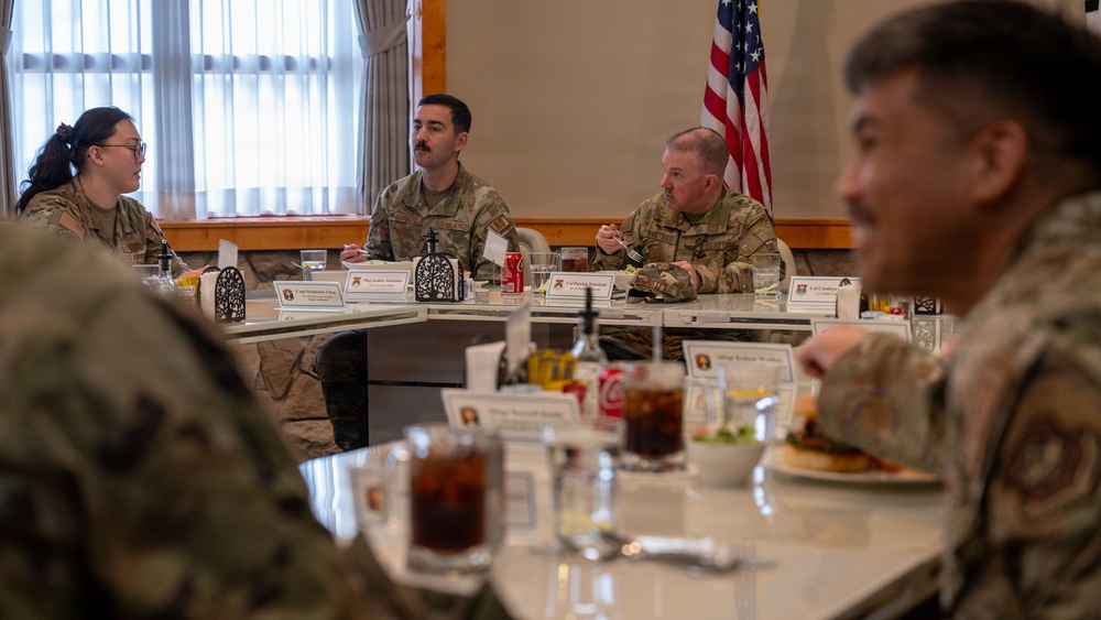 18th Air Force Leadership Visits Osan Air Base