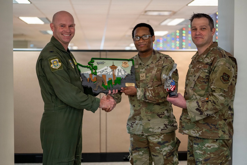 62d Airlift Wing Celebrates 2025 Annual Award Winners