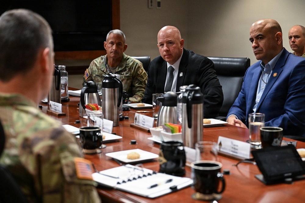 USSOCOM hosts senior advisor to the Secretary of War for strategy