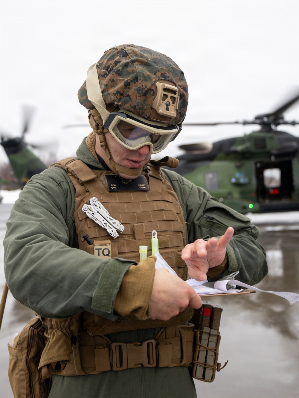 CORE26 | Finnish Air Force, U.S. Marines Join Together to Fuel Aircraft in the Arctic