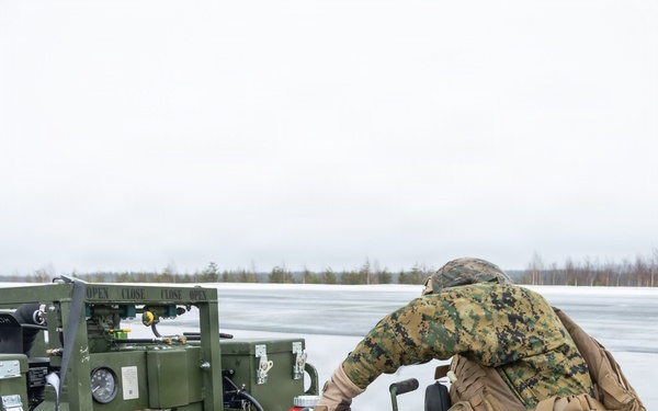 CORE26 | Finnish Air Force, U.S. Marines Join Together to Fuel Aircraft in the Arctic