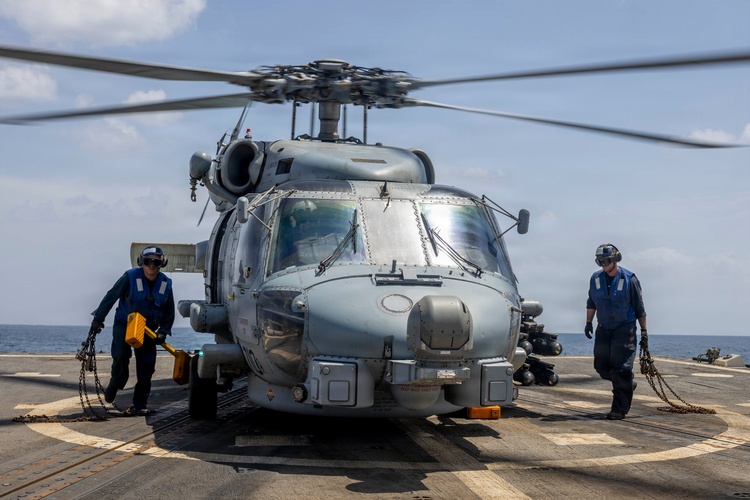 Salvataggio pilota Usa in Iran, una commozione cerebrale ha ritardato i contatti