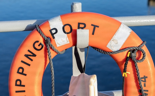 PNSY Undocks USS Albany (SSN 753)