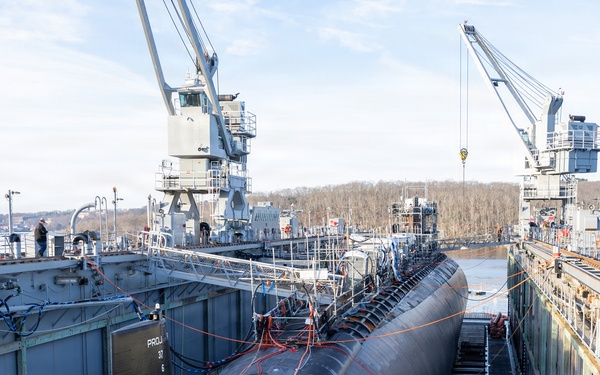 PNSY Undocks USS Albany (SSN 753)