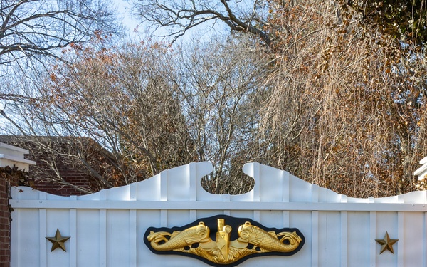 PNSY Undocks USS Albany (SSN 753)