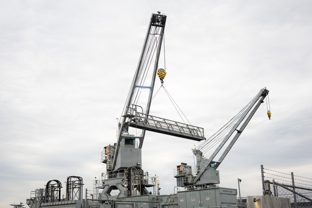 PNSY Undocks USS Albany (SSN 753)