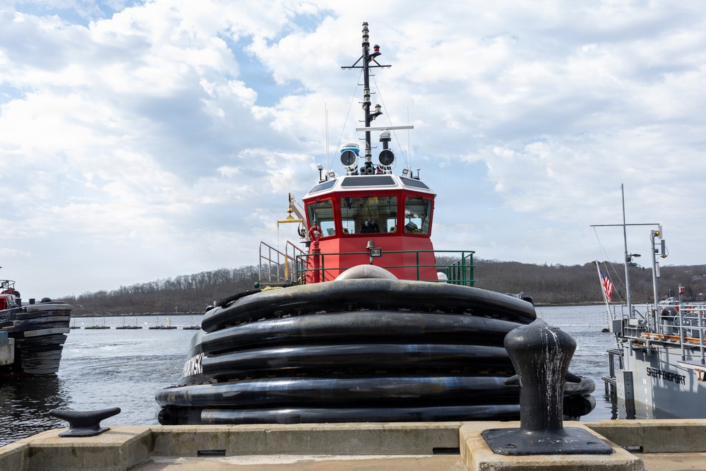 PNSY Undocks USS Albany (SSN 753)
