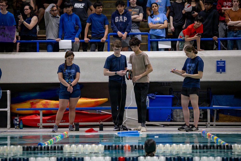 Future Engineers Take the Plunge with SeaPerch
