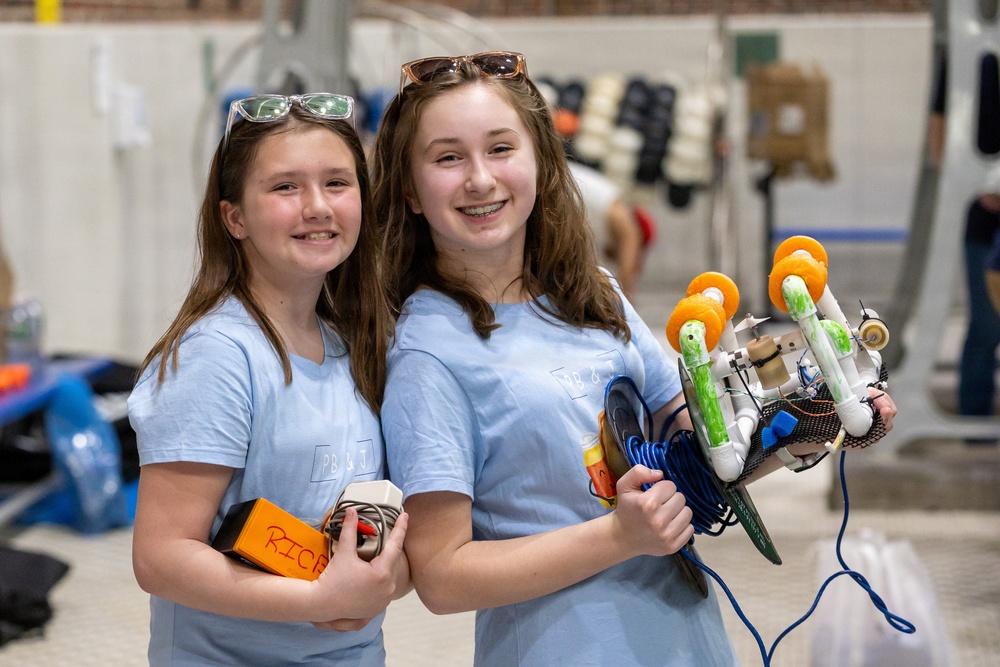 Future Engineers Take the Plunge with SeaPerch