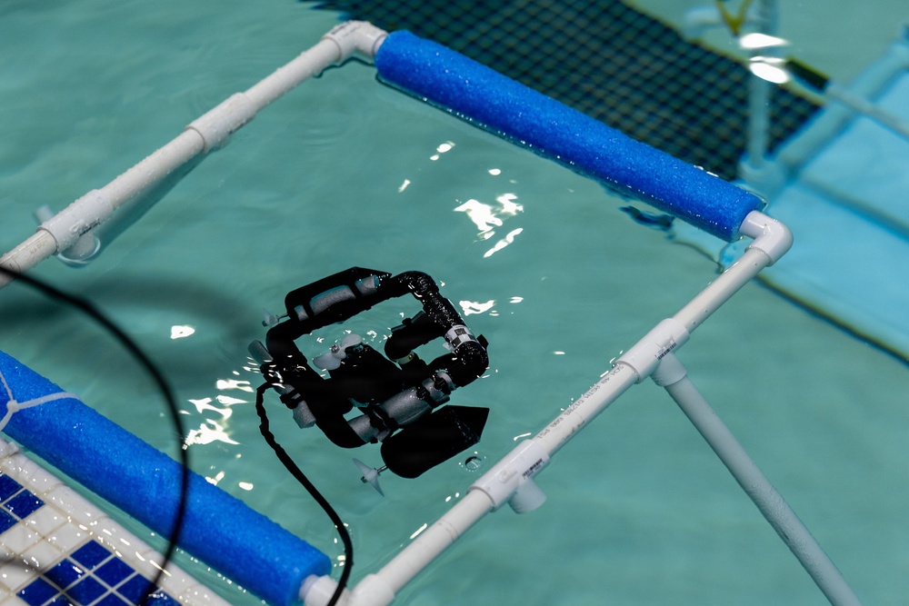 Future Engineers Take the Plunge with SeaPerch