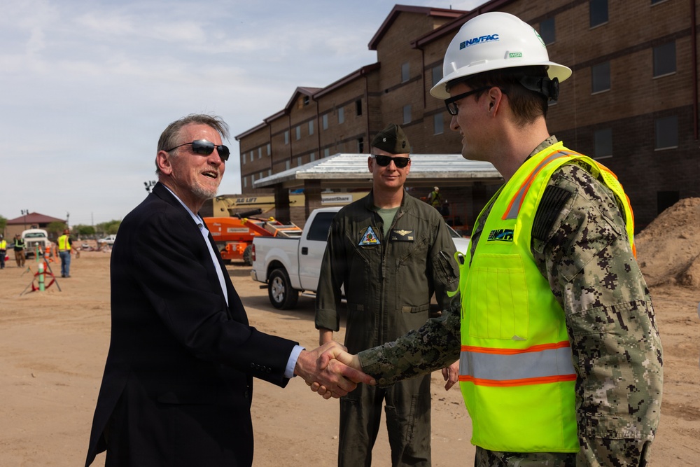Arizona U.S. Congressman Paul Gosar tours MCAS Yuma