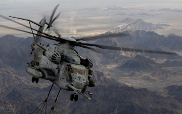 WTI 2-26: CH-53 Heavy Lift Air Refueling