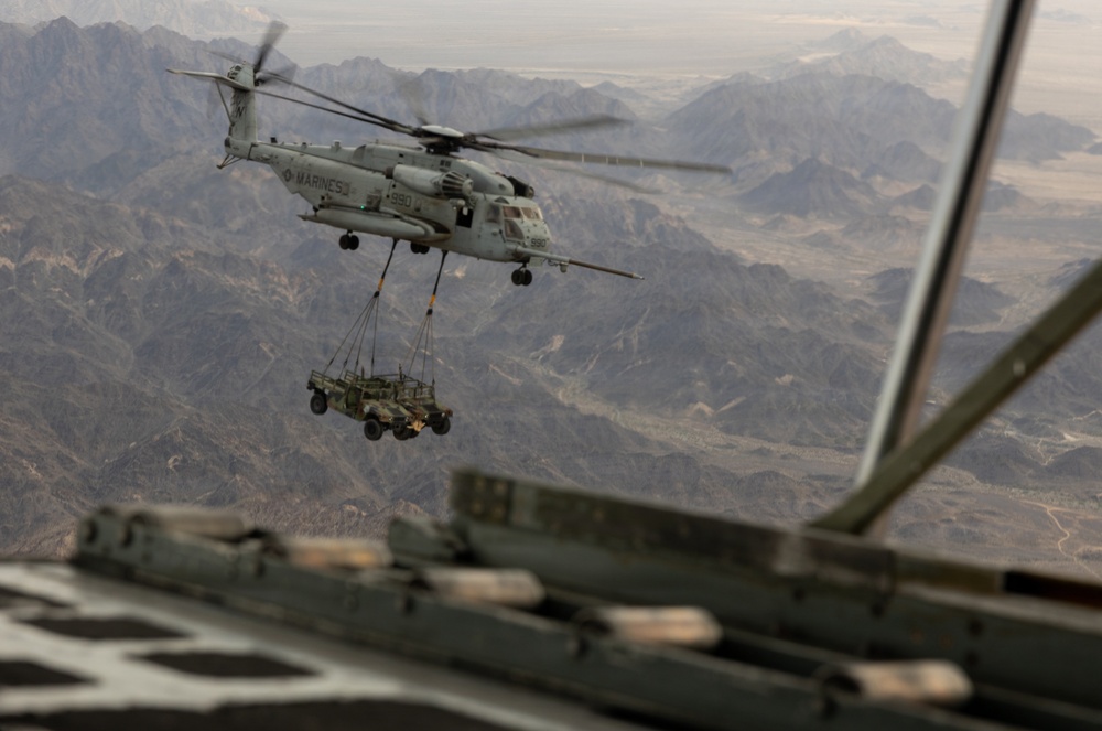 WTI 2-26: CH-53 Heavy Lift Air Refueling