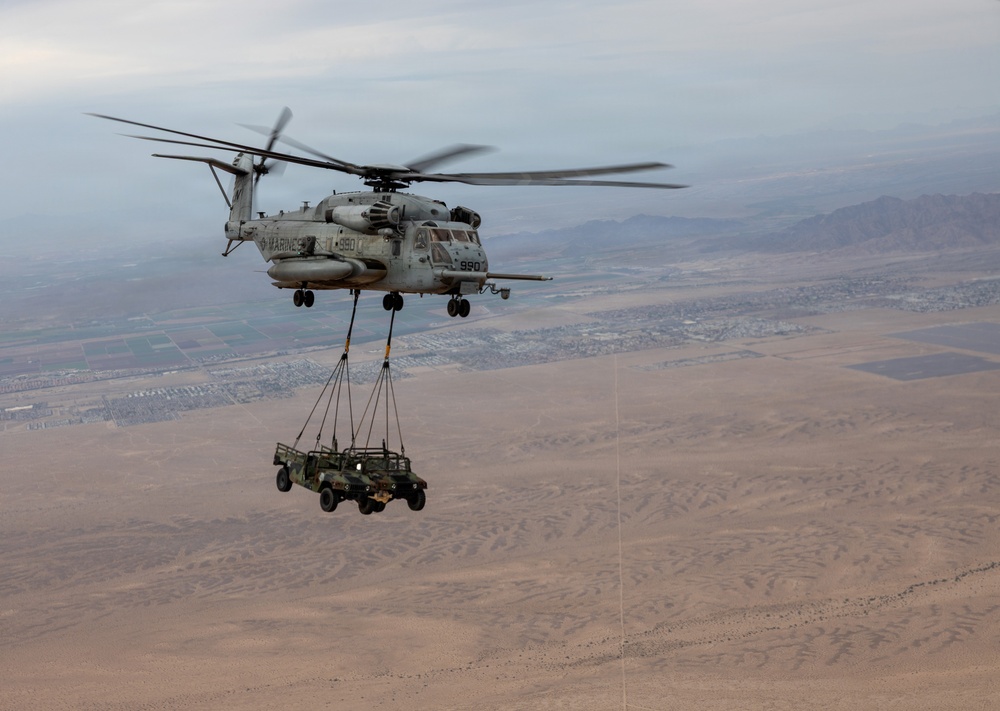 WTI 2-26: CH-53 Heavy Lift Air Refueling