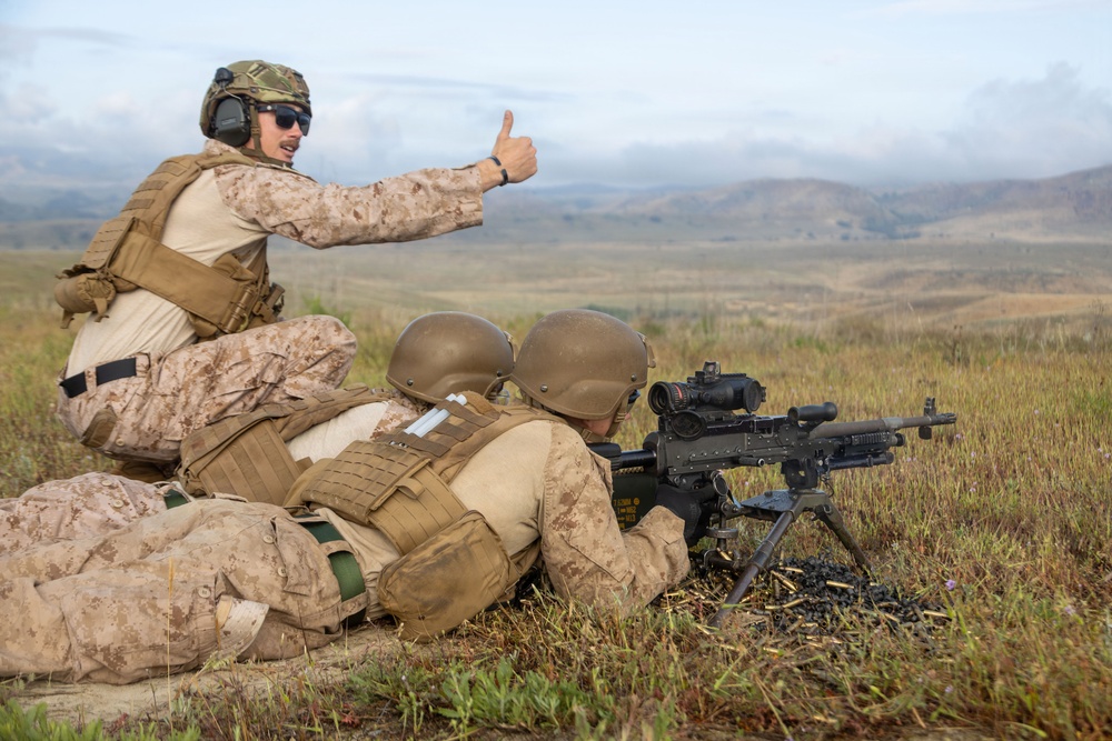 CLR-1 conducts Basic Machine Gunners Course