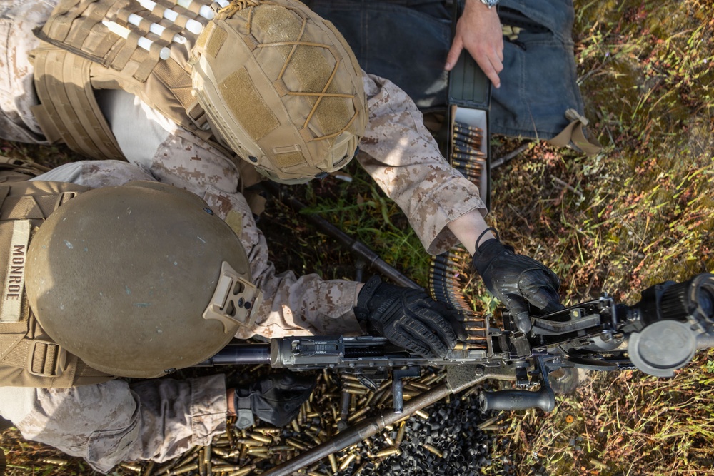 CLR-1 conducts Basic Machine Gunners Course