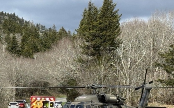 Tennessee Guardsmen rescue visitor in National Park