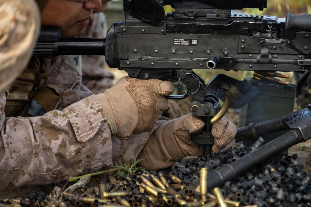 CLR-1 conducts Basic Machine Gunners Course