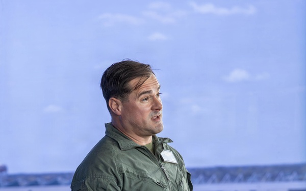 Sen. Budd STAFFDEL Tours MCAS New River Air Traffic Control Tower