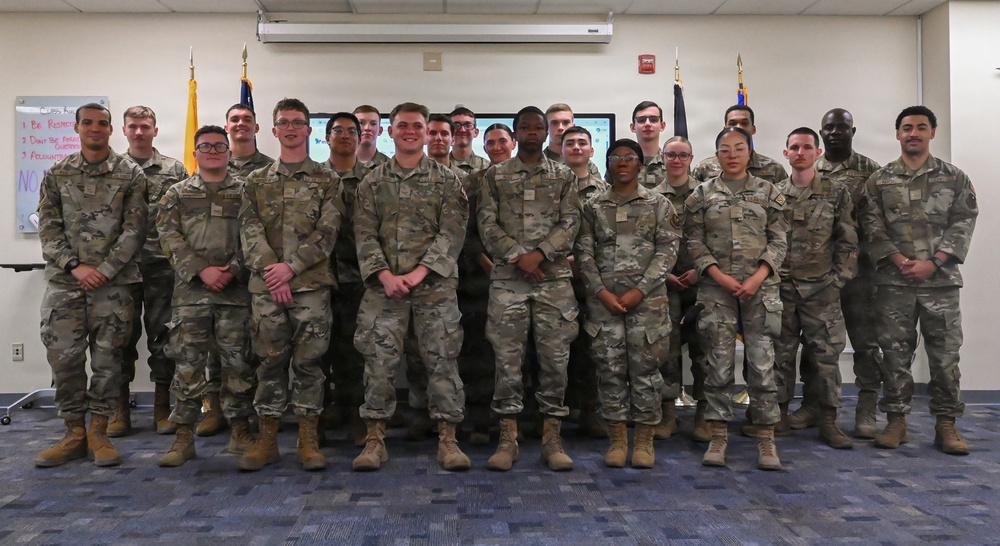 FTEC Airmen and Guardians Finish Course