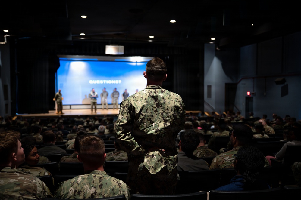Air Force and Navy Reserve Officer Training Corps cadets gain familiarization of DMs “Rescue and Attack” mission