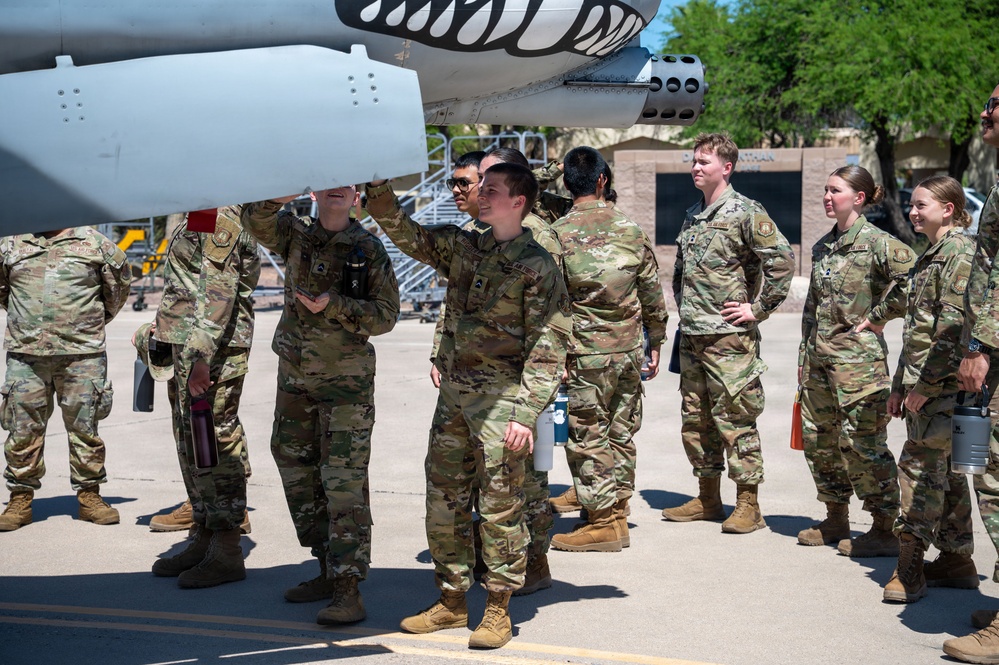 Air Force and Navy Reserve Officer Training Corps cadets gain familiarization of DMs “Rescue and Attack” mission