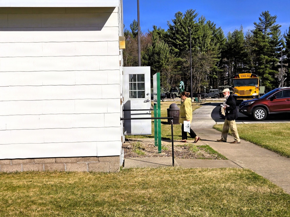 Rosholt school group visits Fort McCoy for March 2026 tour at historic Commemorative Area