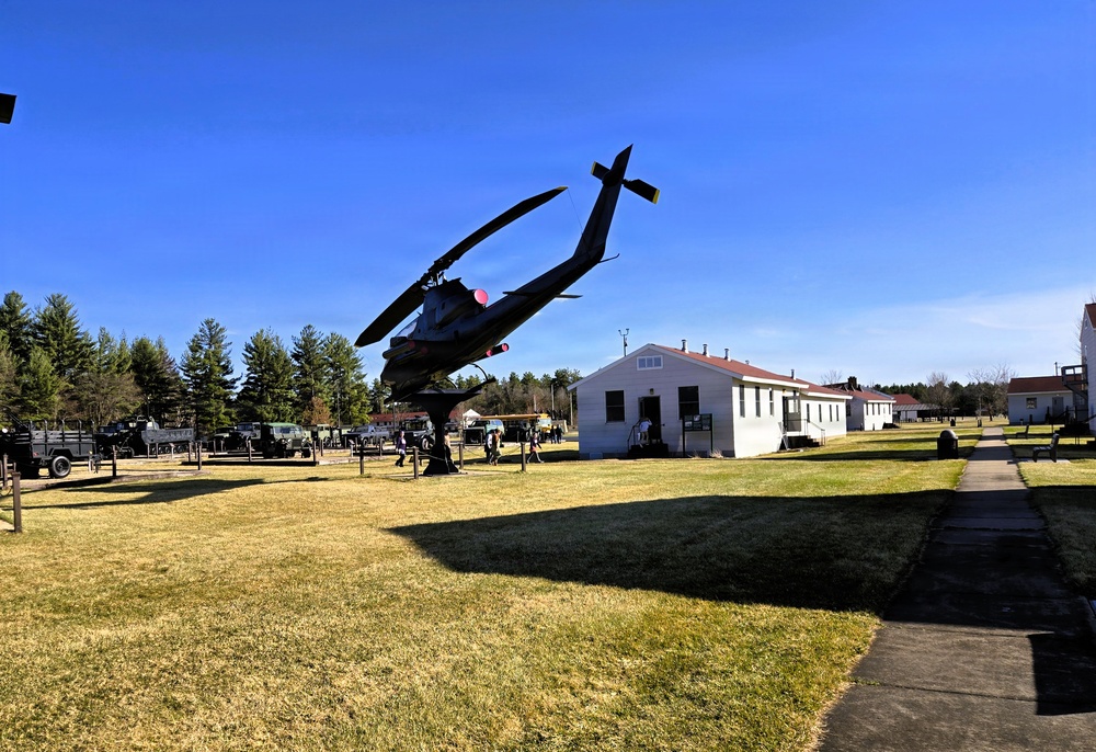 Rosholt school group visits Fort McCoy for March 2026 tour at historic Commemorative Area