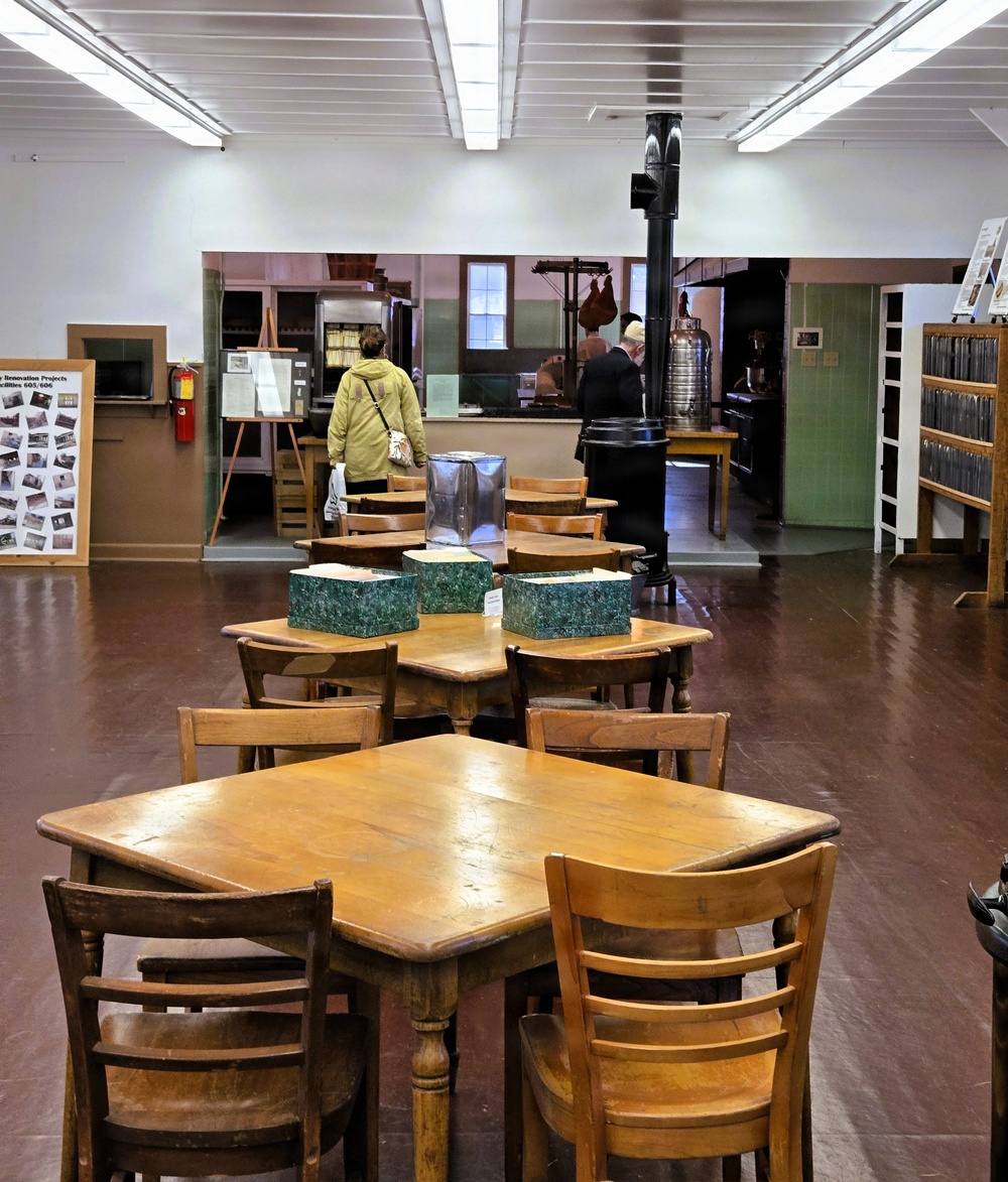 Rosholt school group visits Fort McCoy for March 2026 tour at historic Commemorative Area