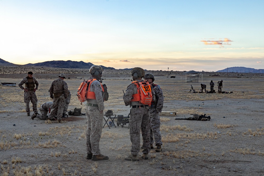 1/2 participates in live fire mortar training