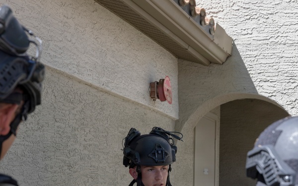 MCAS Miramar PMO Special Reaction Team Training