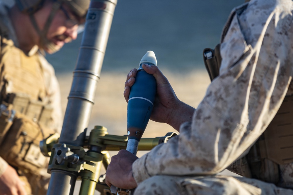 1/2 participates in live fire mortar training