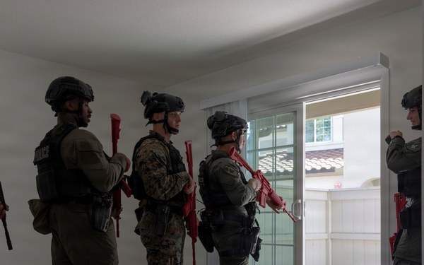 MCAS Miramar PMO Special Reaction Team Training