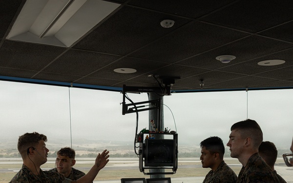 STC Visits MCAS Pendleton